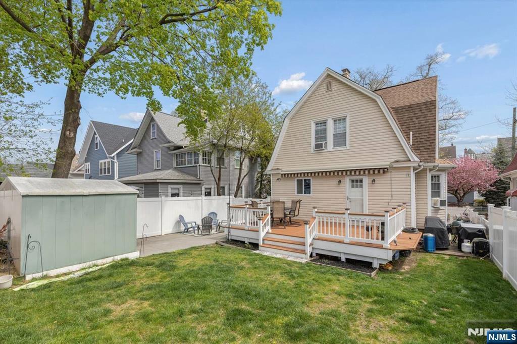 36 Hasbrouck Place, Rutherford, NJ, 07070