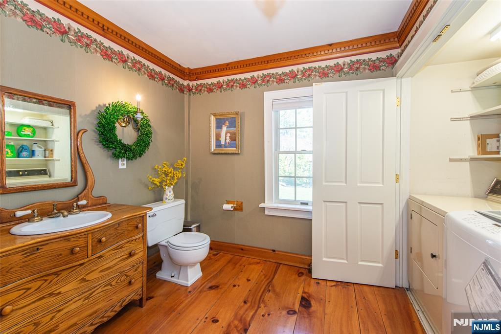 376 Lafayette Road, Harrington Park, NJ, 07640