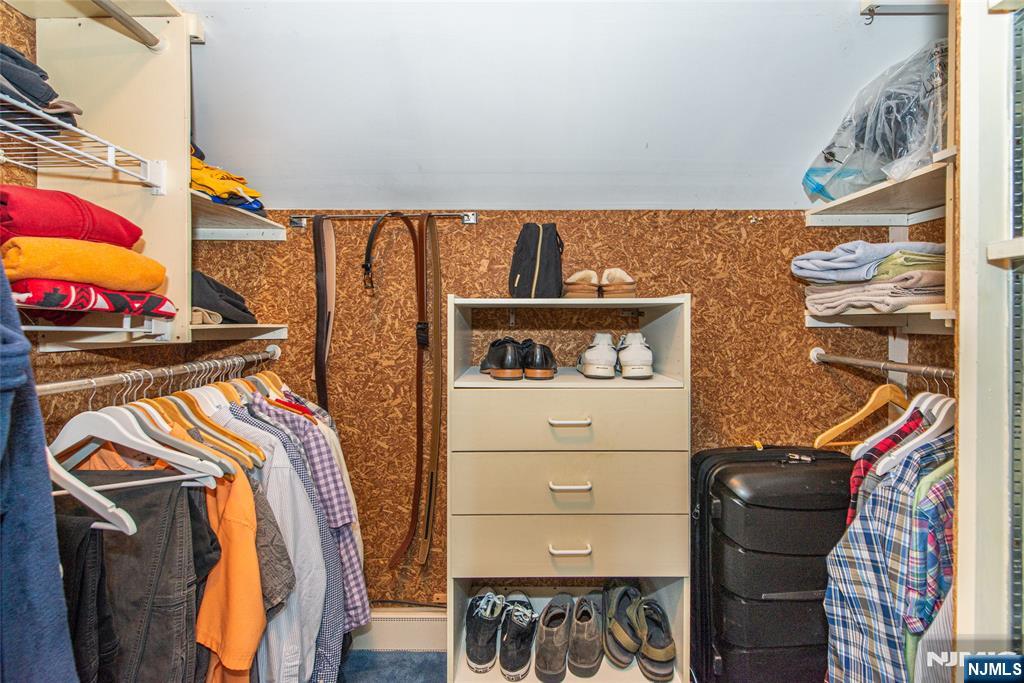 376 Lafayette Road, Harrington Park, NJ, 07640