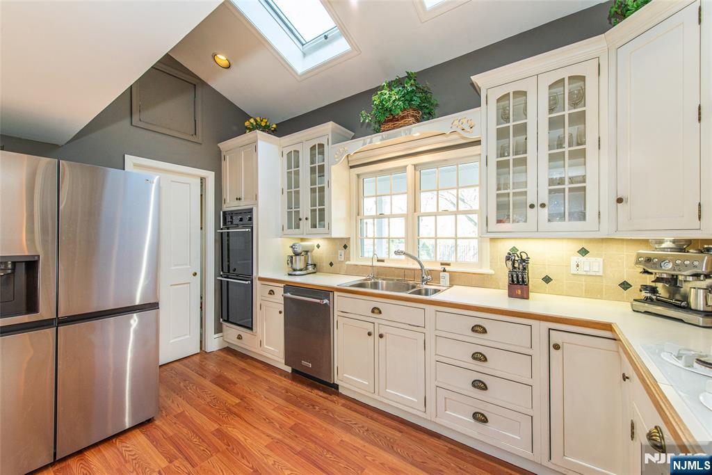 376 Lafayette Road, Harrington Park, NJ, 07640