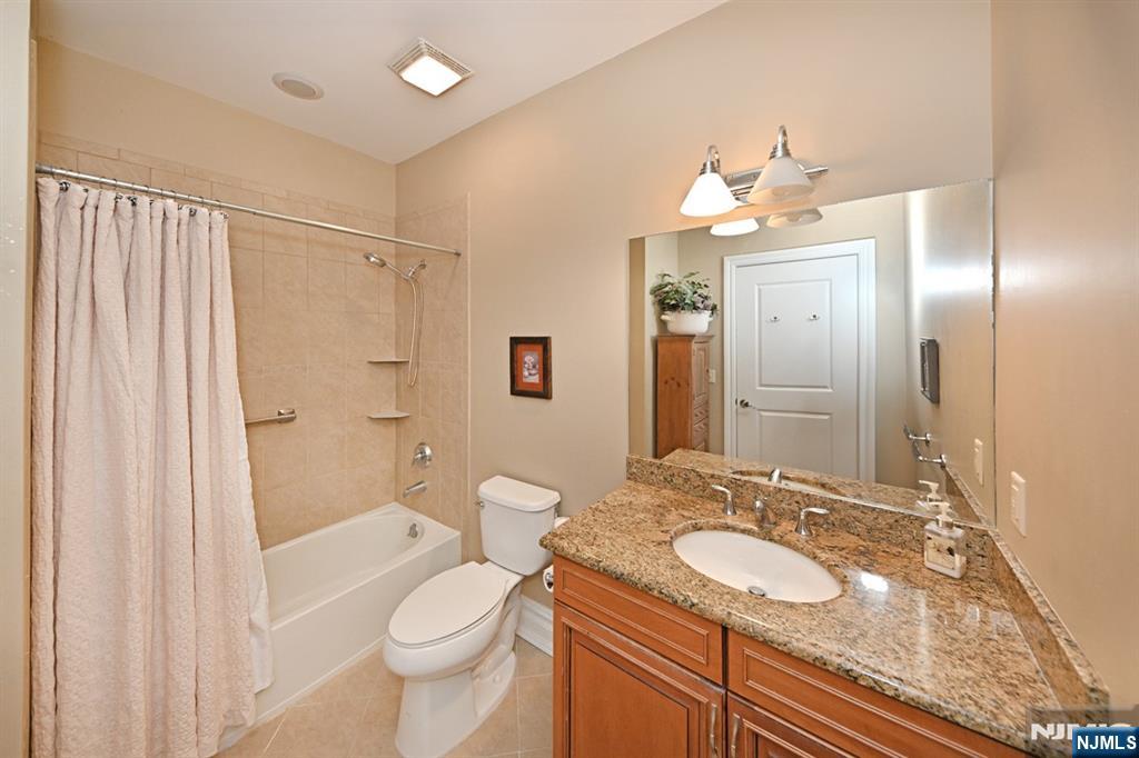 2303 Rio Vista Lane, Northvale, NJ, 07647