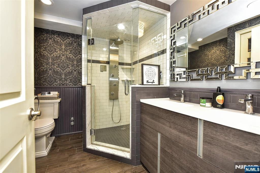 301 Beech Street #2F