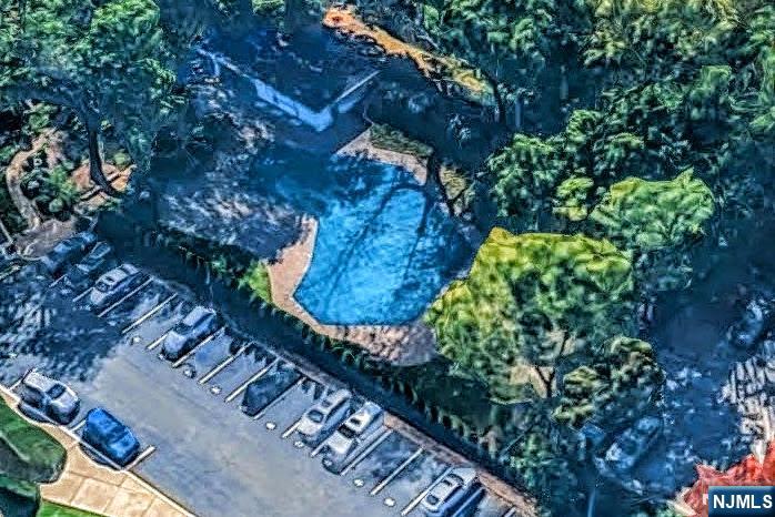 301 Beech Street #2F