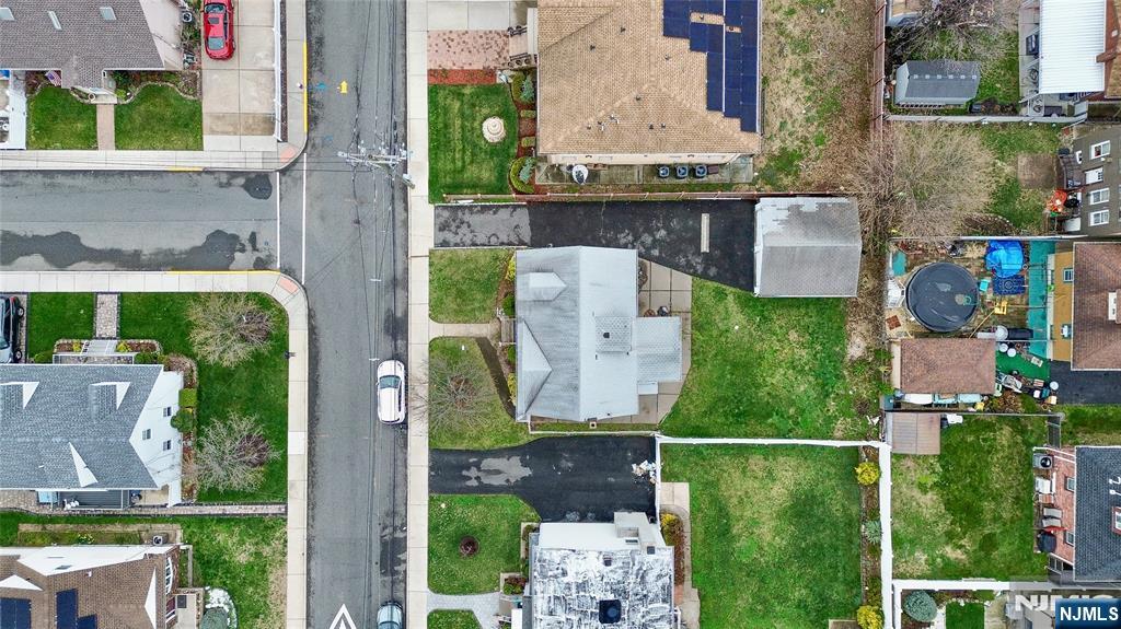 133 Franklin Street - Photo 5