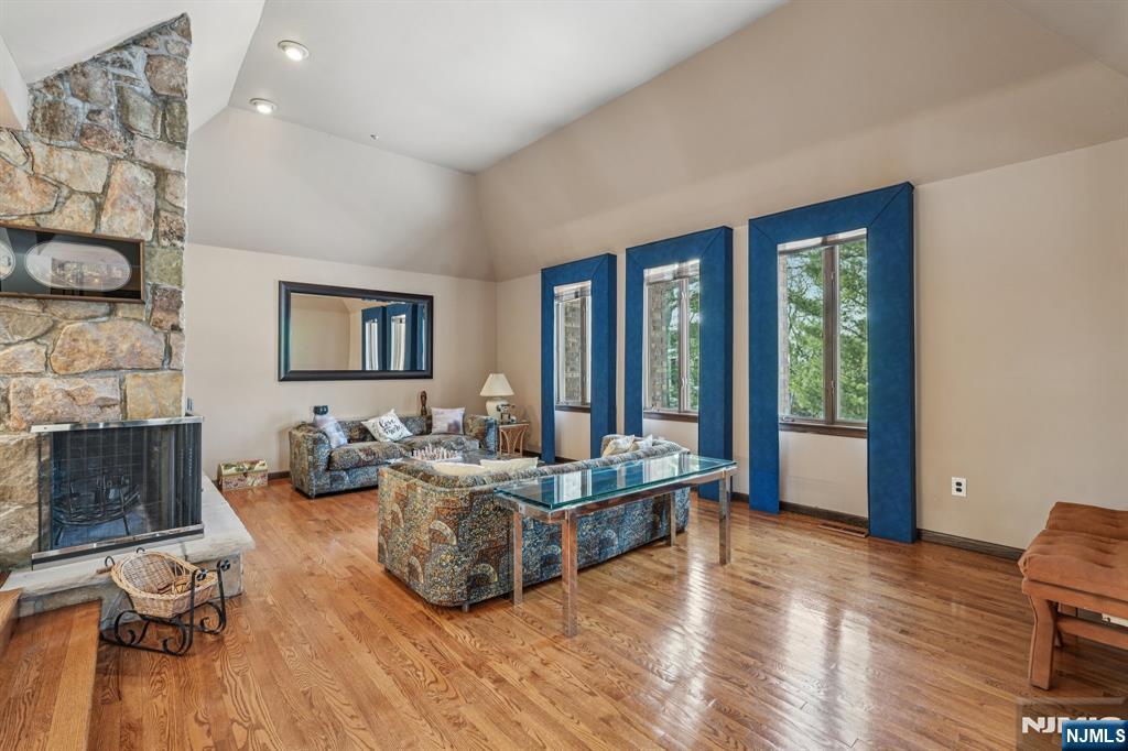 845 Rifle Camp Road - Photo 4