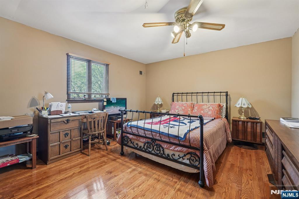845 Rifle Camp Road — photo 35