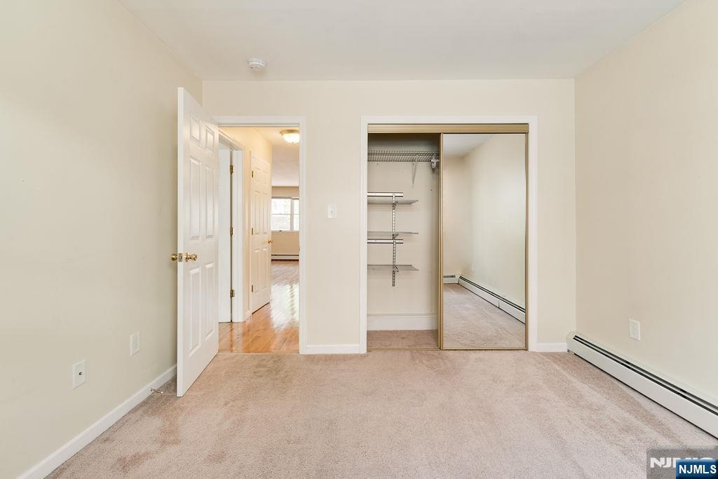 54 Chestnut Street - Photo 2