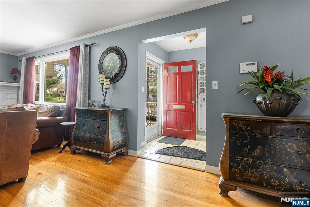 107 Buckingham Drive - Photo 4