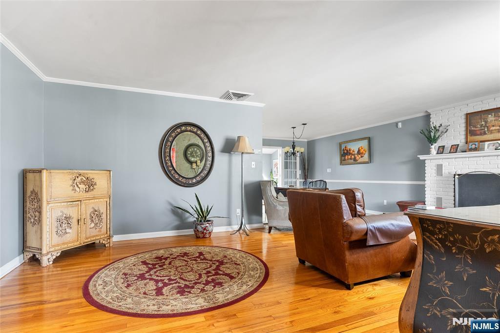 107 Buckingham Drive - Photo 5