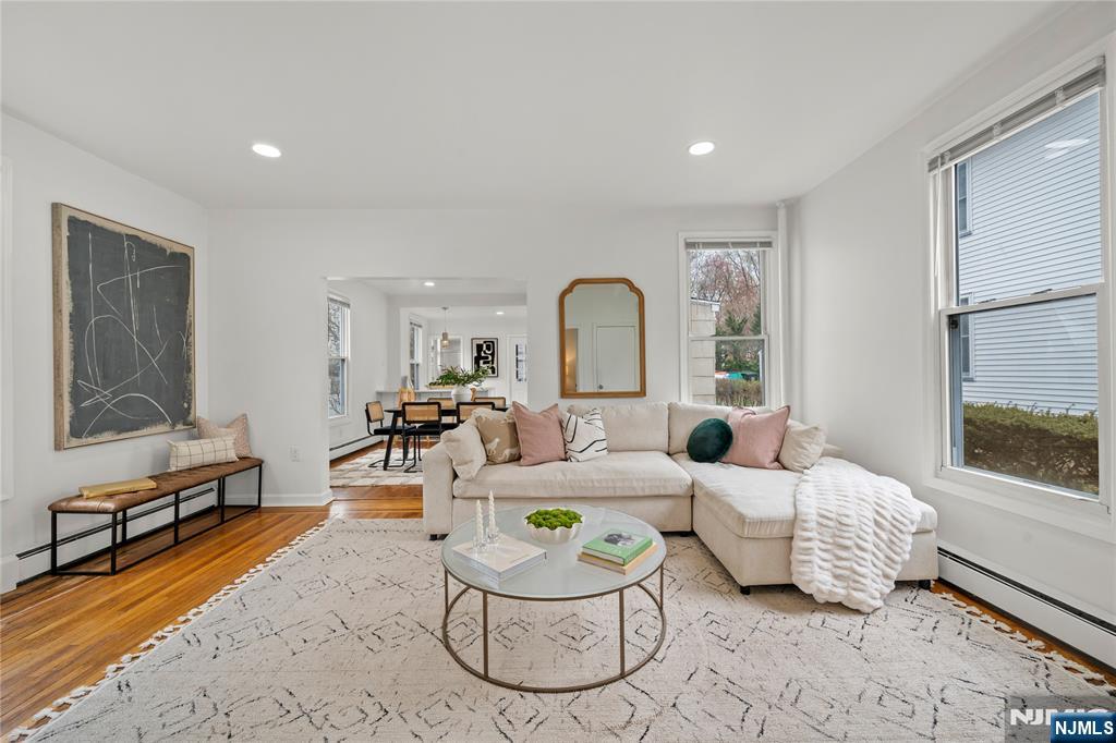 99 Brookfield Avenue