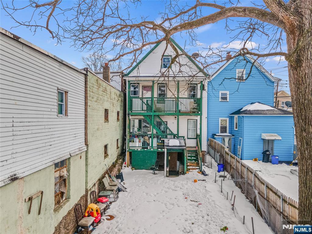 160 Burgess Place