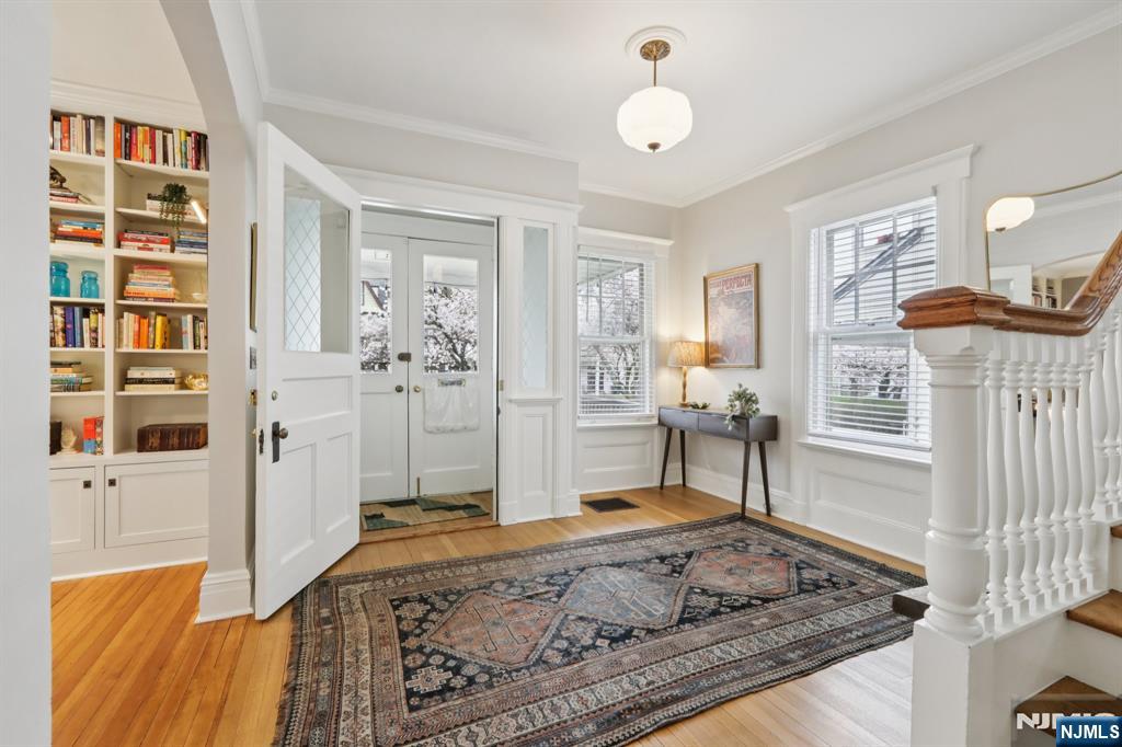 36 Willow Street - Photo 4