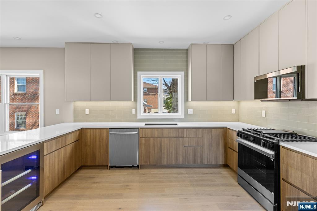 416 8th Street, Fairview, NJ 07022 Listing Photo  11