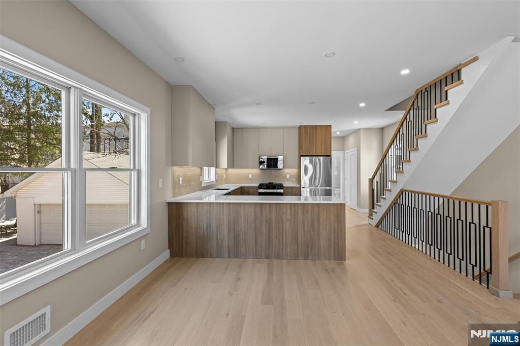 416 8th Street, Fairview, NJ 07022 Listing Photo  8