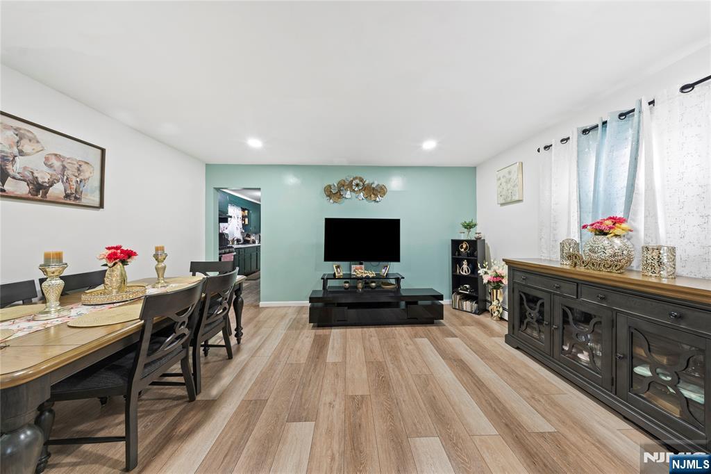 1046-1048 26th Street