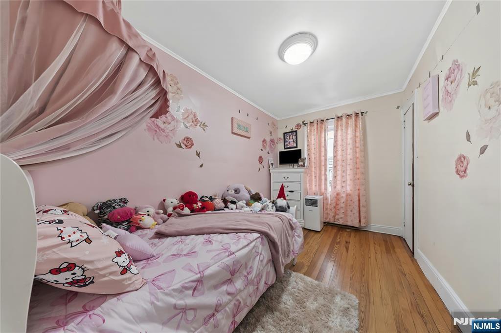 1046-1048 26th Street