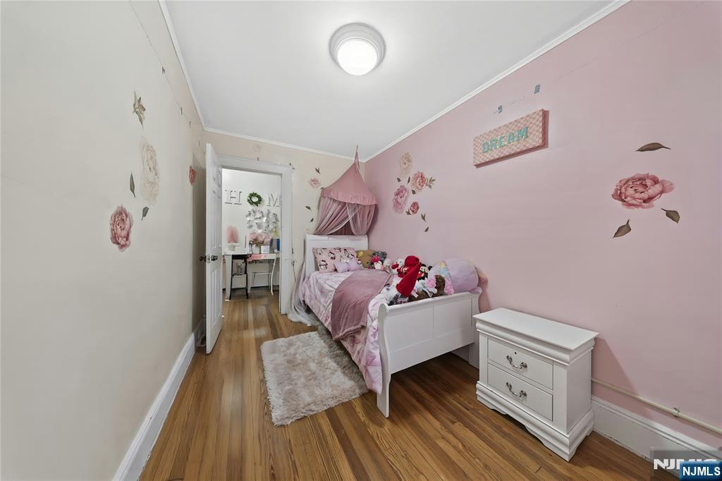 1046-1048 26th Street