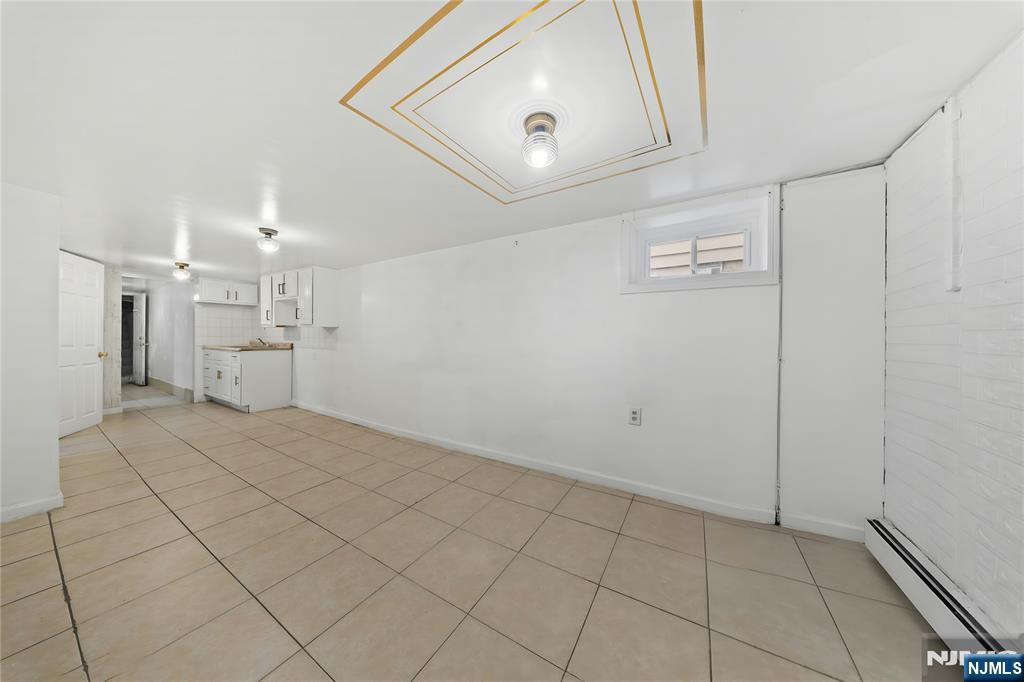 1046-1048 26th Street