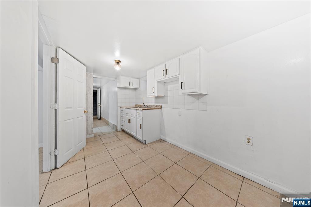 1046-1048 26th Street