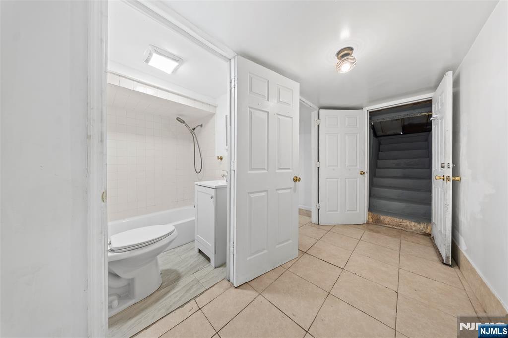 1046-1048 26th Street