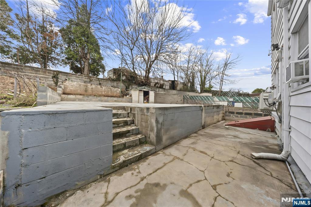 1046-1048 26th Street