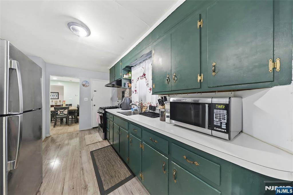 1046-1048 26th Street