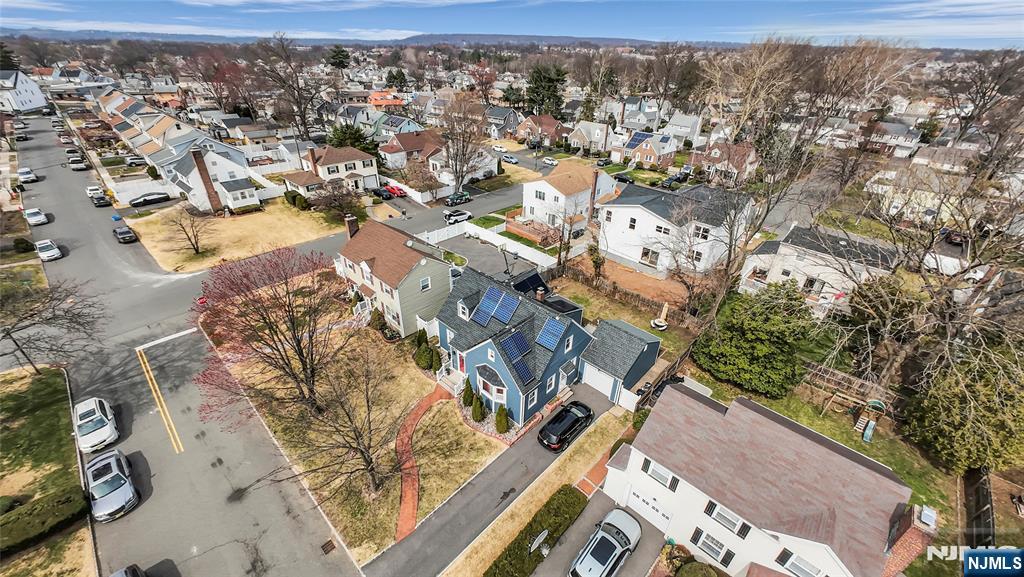1875 Pilgrim Way
