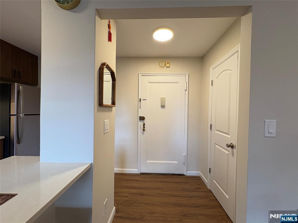 2329 Hudson Terrace C3 - Photo 5