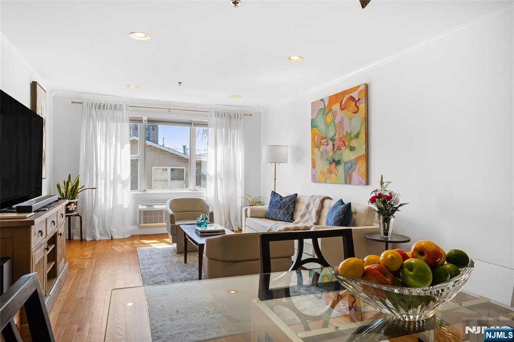 5711 Jefferson Street #310