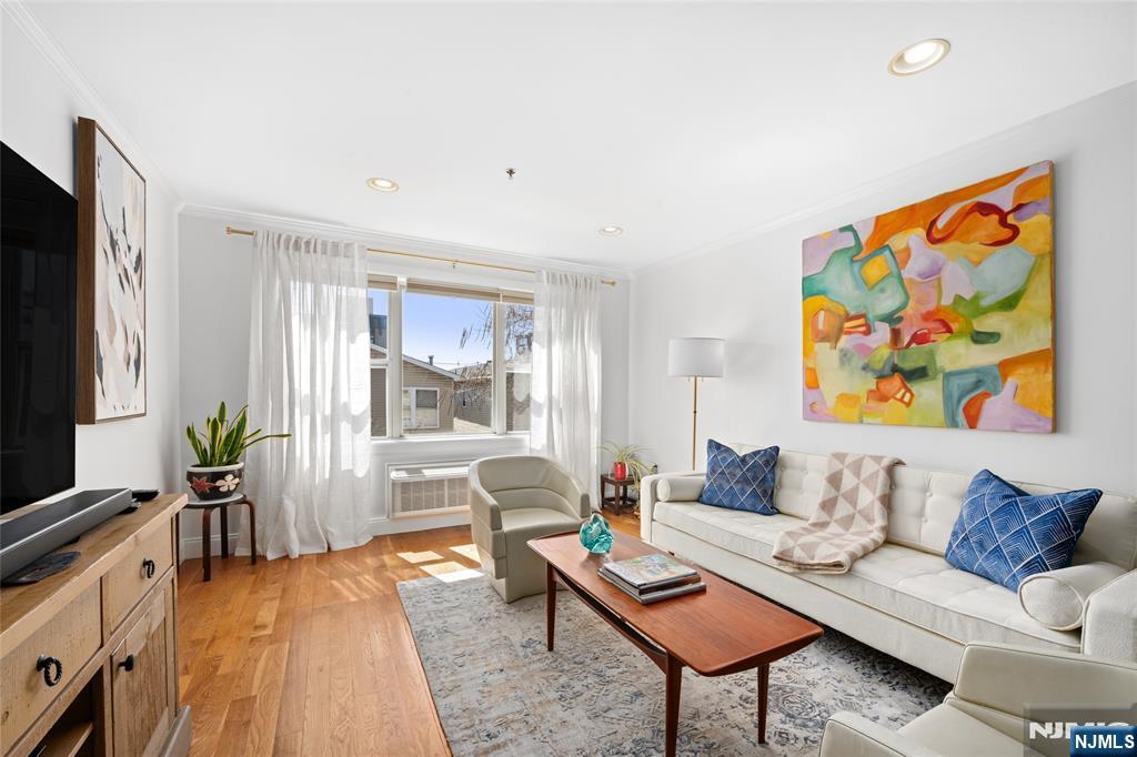 5711 Jefferson Street #310