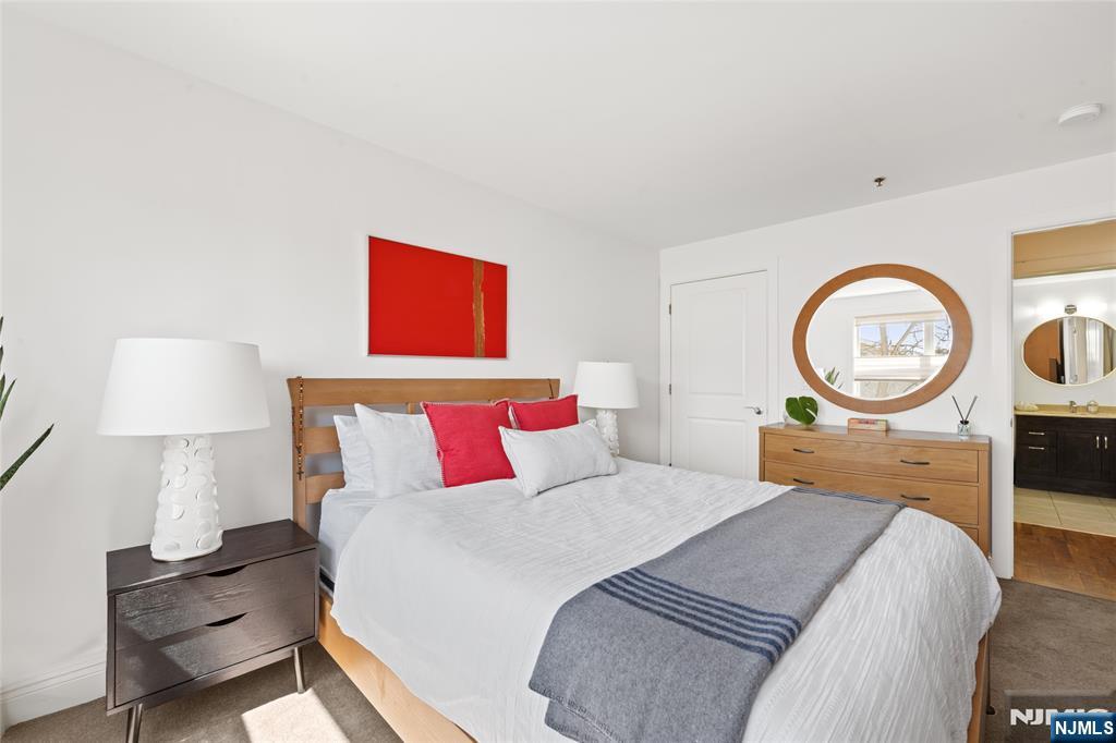 5711 Jefferson Street #310