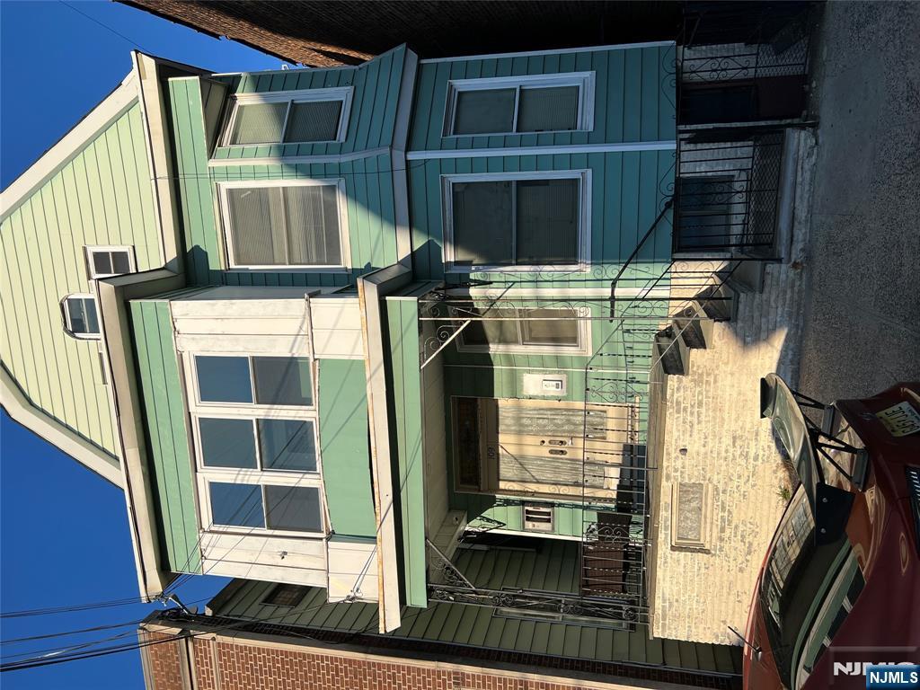 97 Rose Ter, Newark City, NJ, 07108