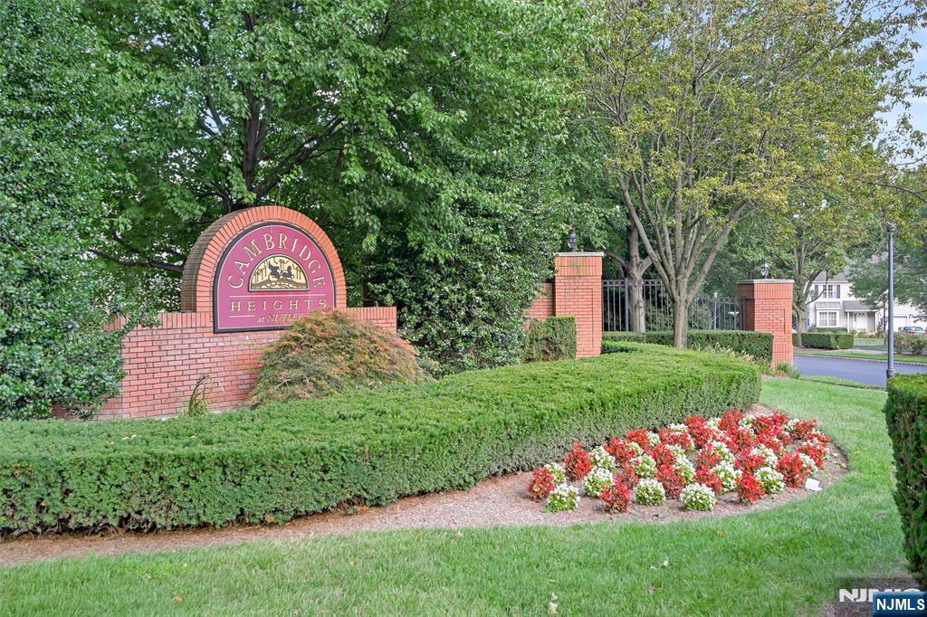 123 Barclay Drive #1132