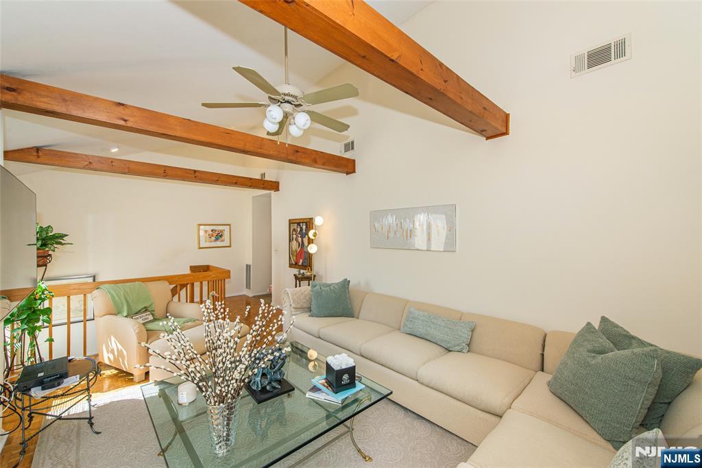 313 Stephanie Drive