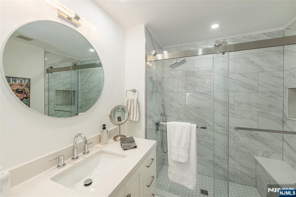 313 Stephanie Drive