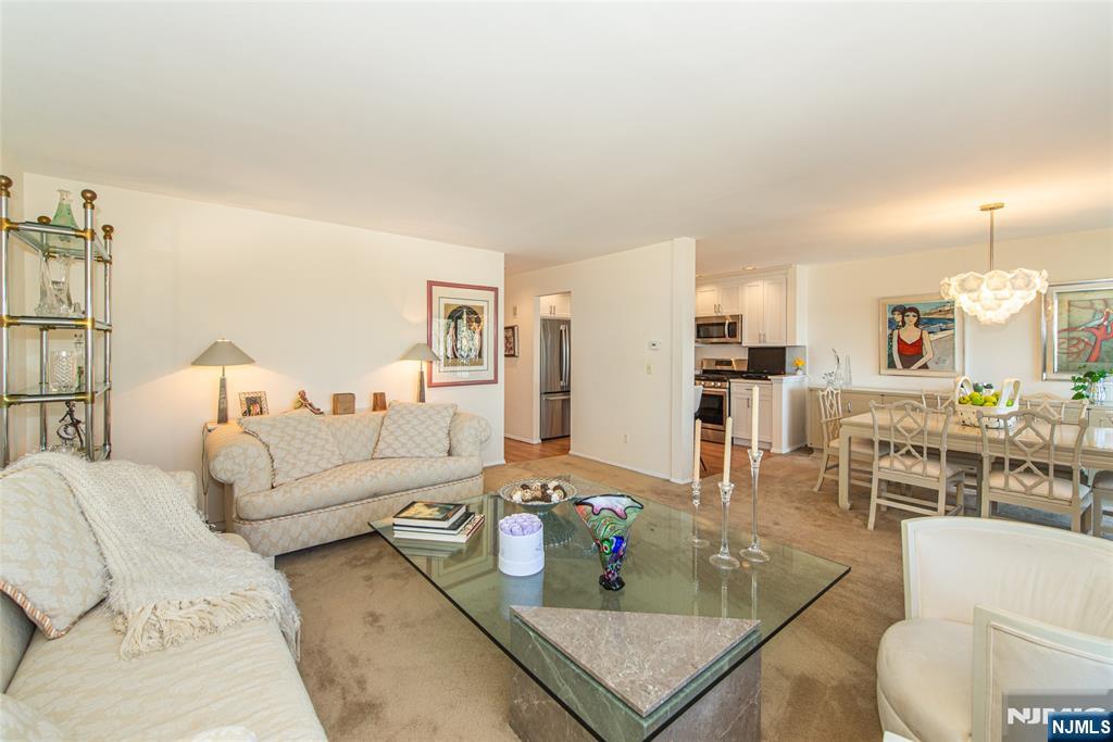 313 Stephanie Drive