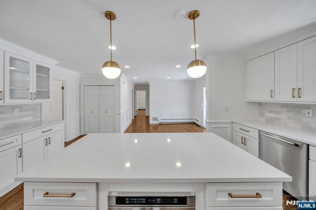 853 Shadow Ridge Road