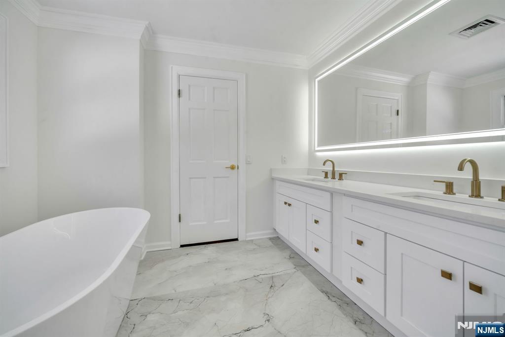 853 Shadow Ridge Road