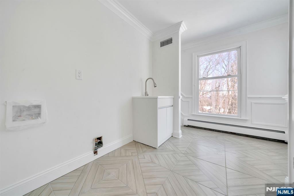 853 Shadow Ridge Road