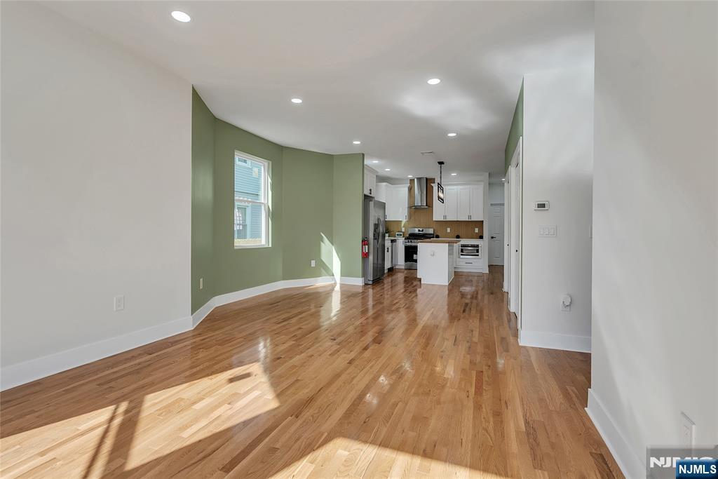 249 Hillside Avenue - Photo 5