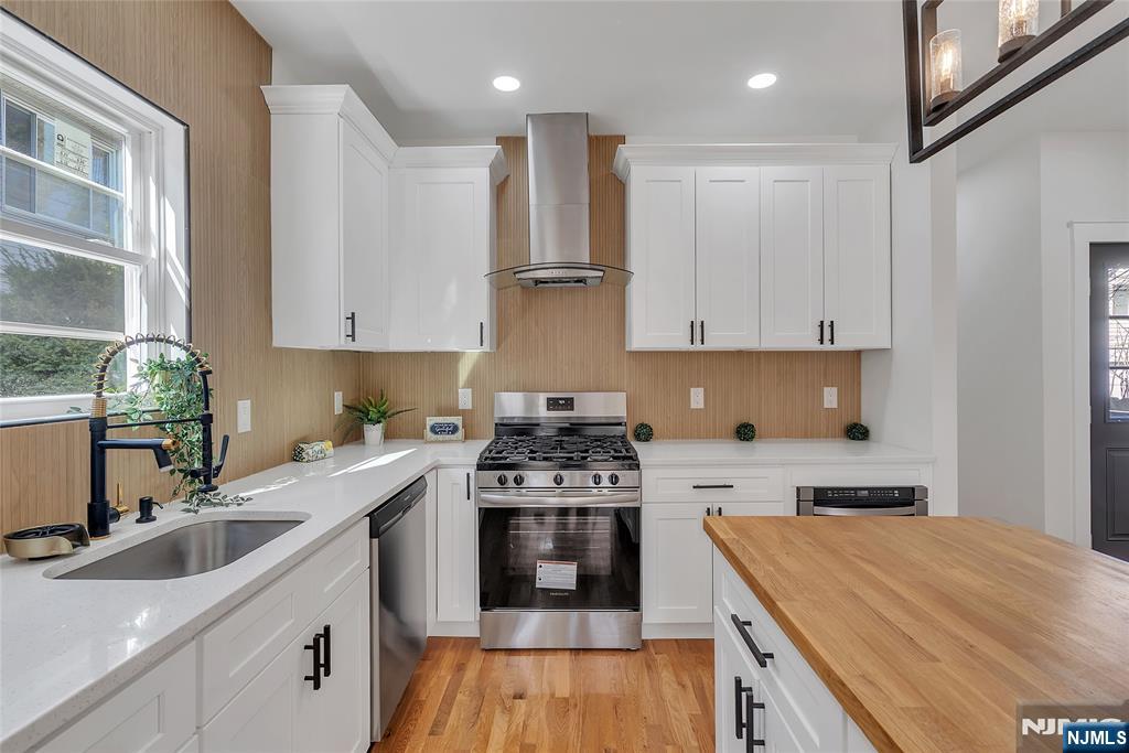 249 Hillside Avenue