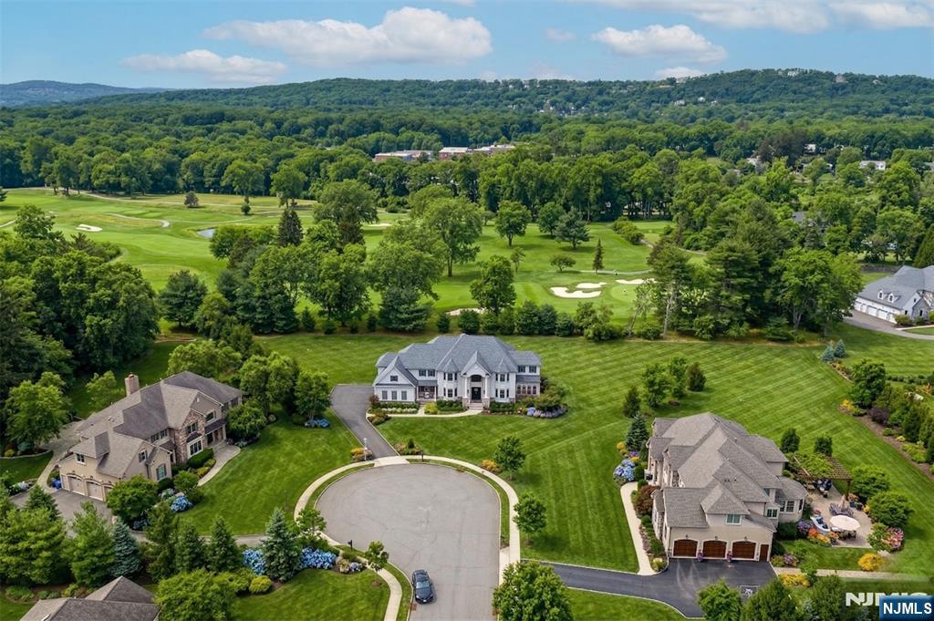 8 Philhower Court - Photo 4