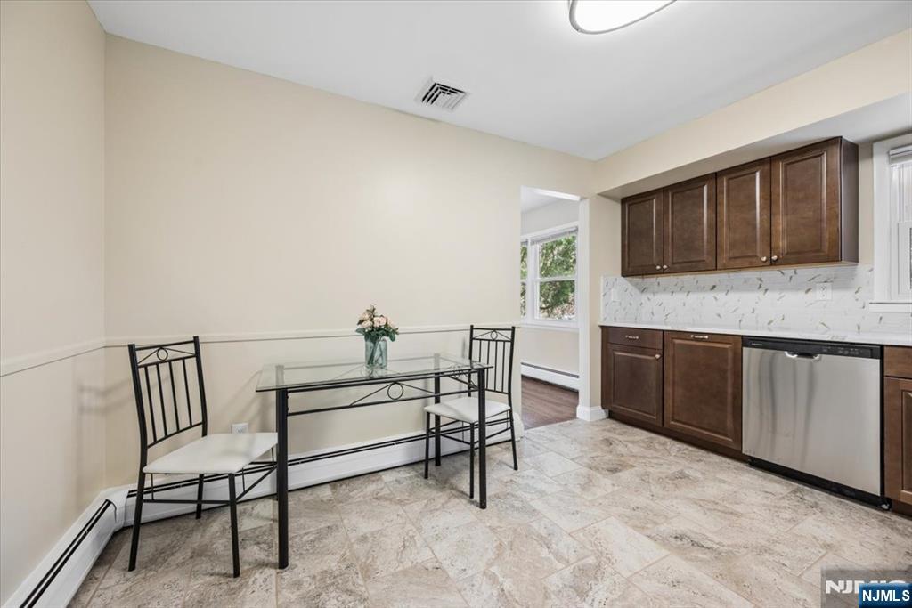 61 N Hillside Avenue