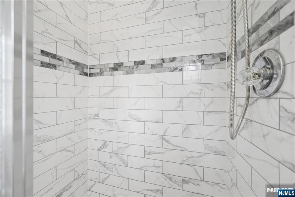 61 N Hillside Avenue