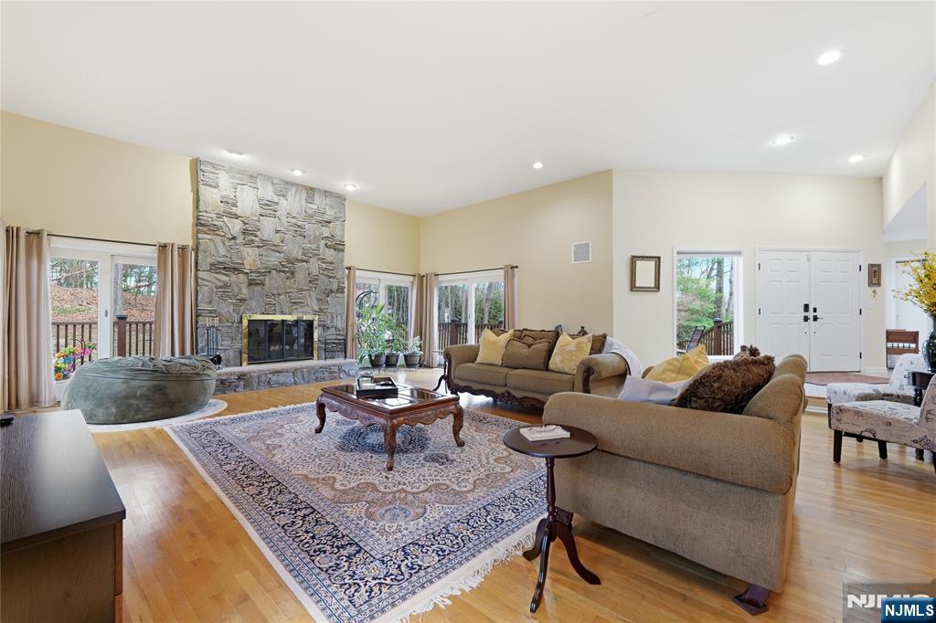 947 Franklin Lake Road — photo 12