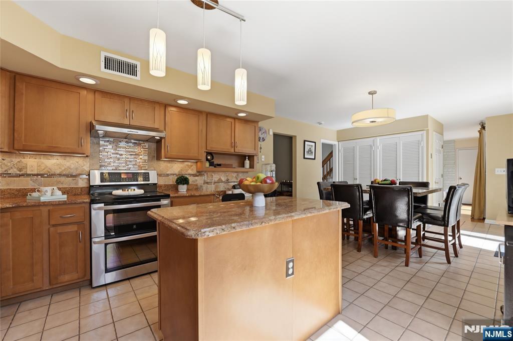 947 Franklin Lake Road — photo 20