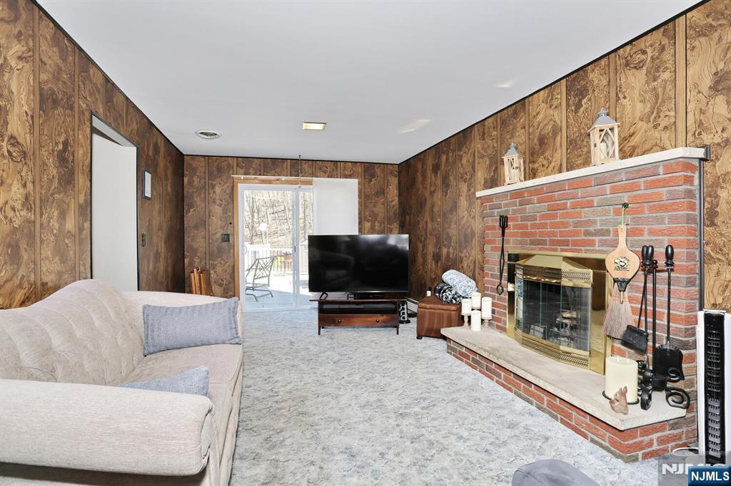 26 Scrivani Drive