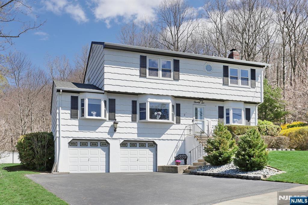 26 Scrivani Drive