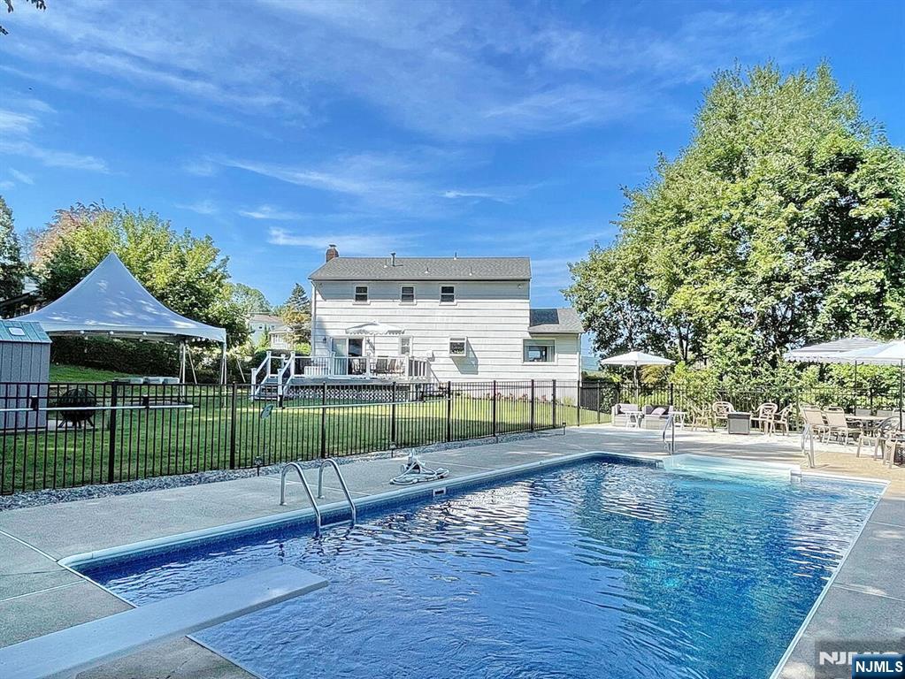 26 Scrivani Drive
