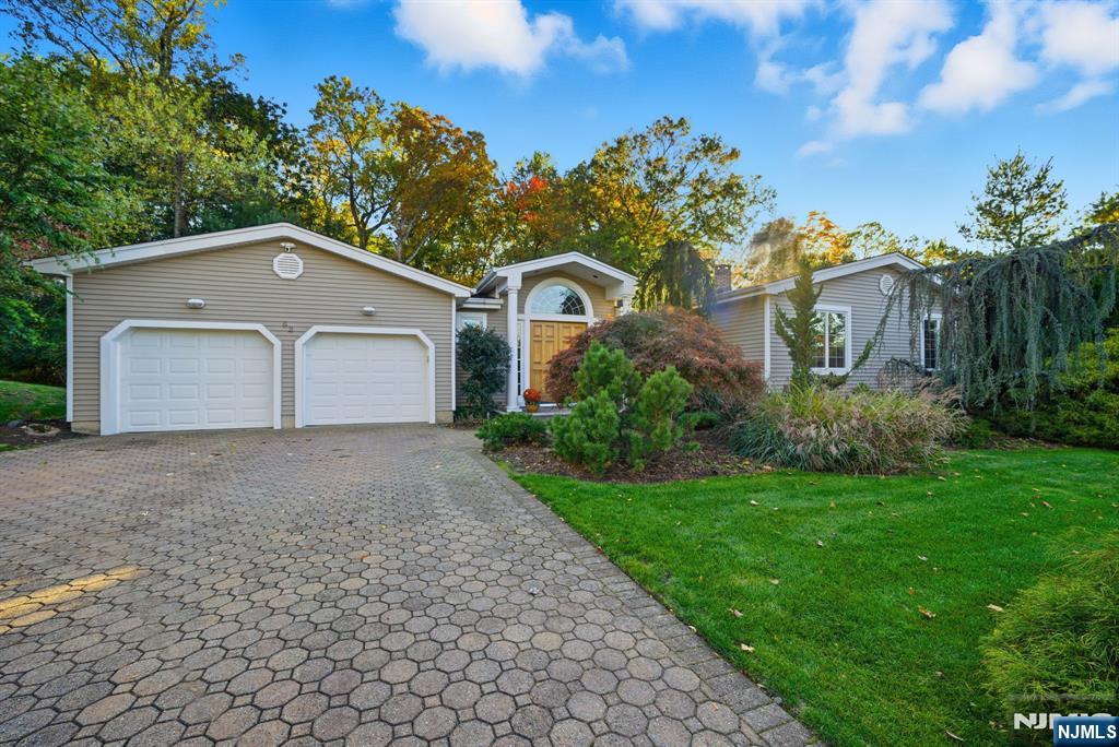 229 Hickory Avenue, Tenafly, NJ, 07670